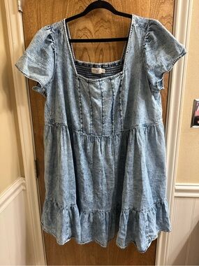 earrings on denim dress & Chunky underdress Denim Popover Dress Talbots Model is 5’9” and Color:Robin Blue